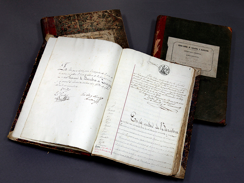 Libros de Actas de la Junta de Gobierno de la Sociedad del Ferrocarril de Zaragoza a Barcelona. Aos 1859-1861. Sign. L-0471 - L-0472 - L-0473