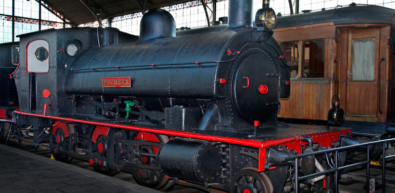 Locomotora de vapor 130-0201 Pucheta. Rodaje tipo mogul (Sharp, Stewart & C Ltd., Gran Bretaa, 1887)