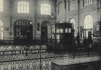 Vestíbulo del edificio de viajeros (1911)