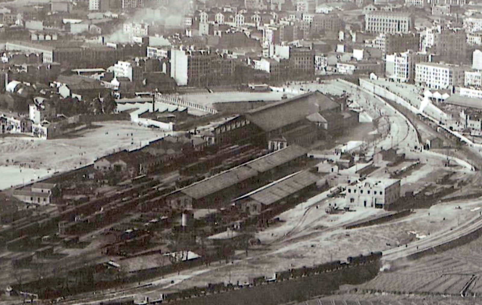 Vista aérea del campo de Las Delicias. 5-feb-1935. (Detalle). <i>España. Ministerio de Defensa. Archivo Histórico del Ejército del Aire</i>