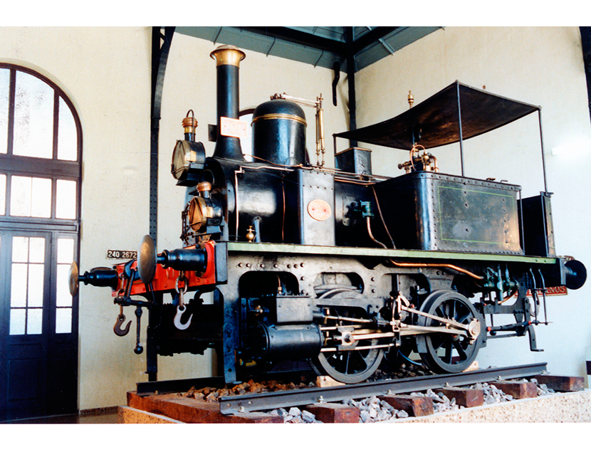 Locomotora de vapor 01 Andaluces expuesta en una de las salas del Museo del Ferrocarril de Madrid