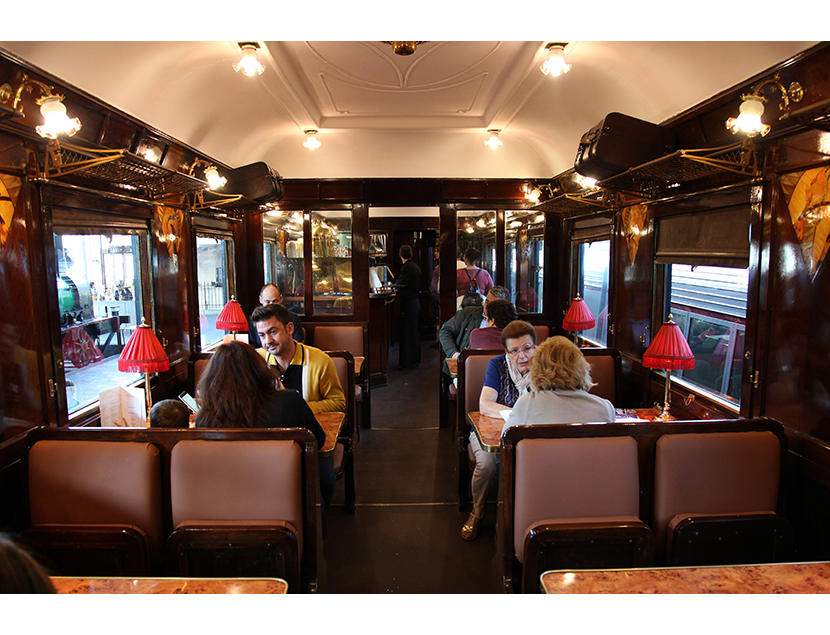 Coche cafetera del Museo durante la Jornada de Puertas Abiertas 2016