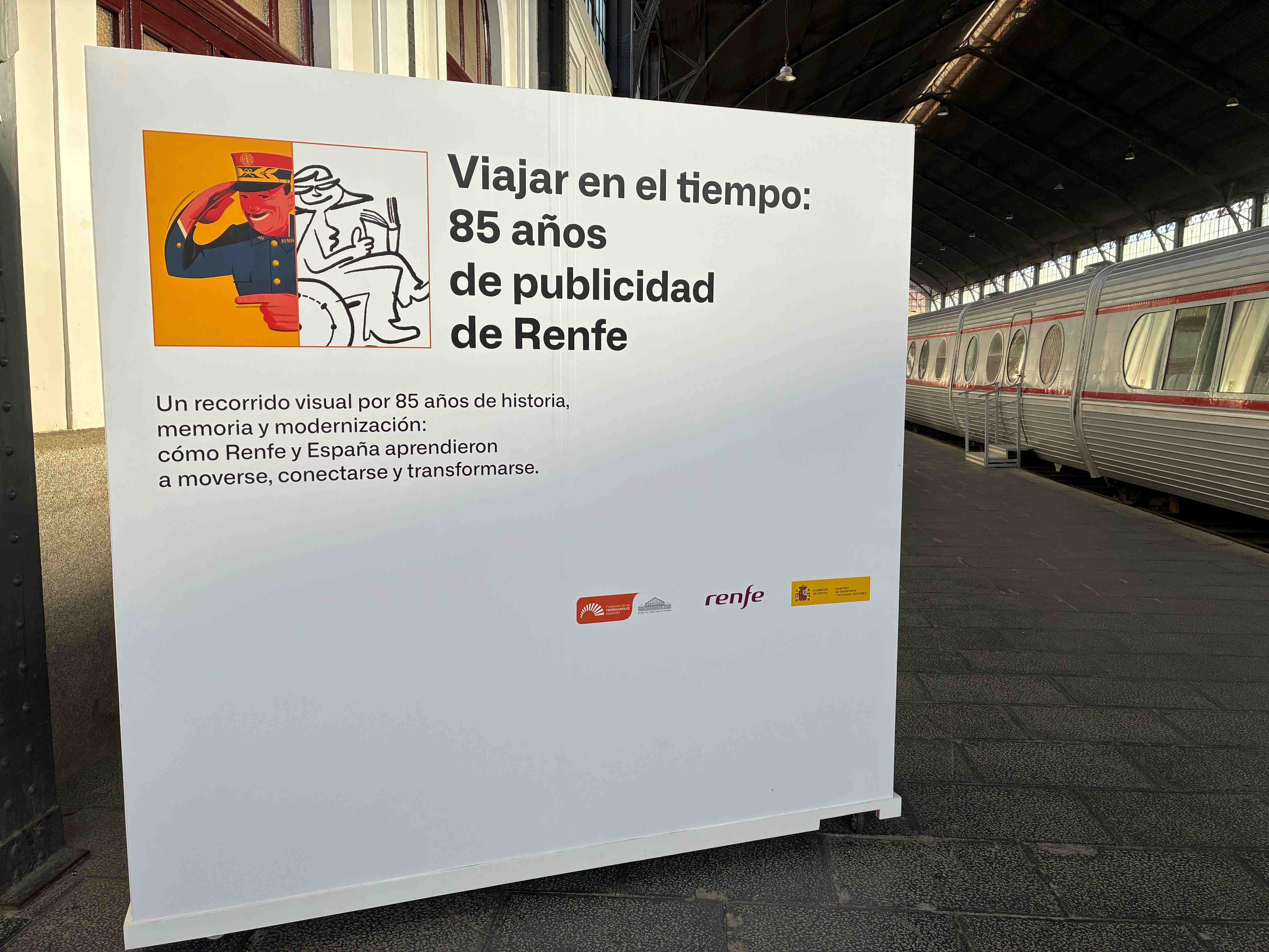 Prorrogada hasta septiembre la exposición ‘Viajar en el tiempo: 85 años de publicidad de Renfe’