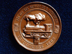 Medalla conmemorativa  de la inauguracin del Ferro-carril de Canfranc (Castells, Barcelona, 1882) - Pieza IG: 00777