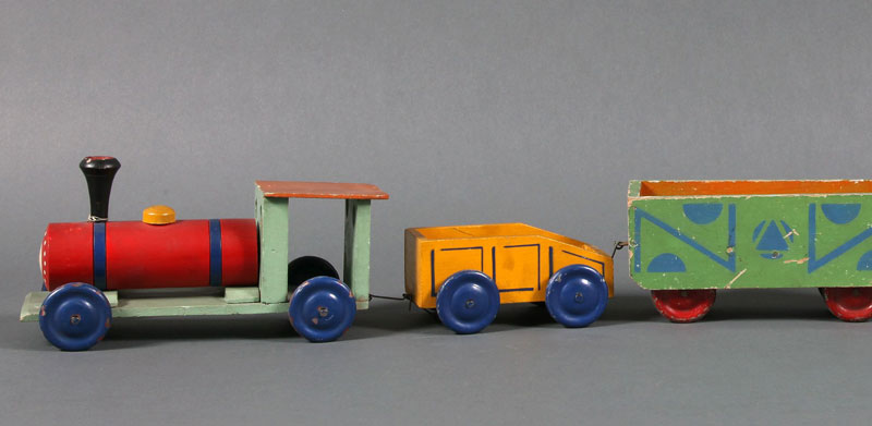 Tren de juguete en madera