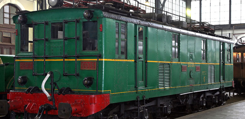 Locomotora elctrica 6005