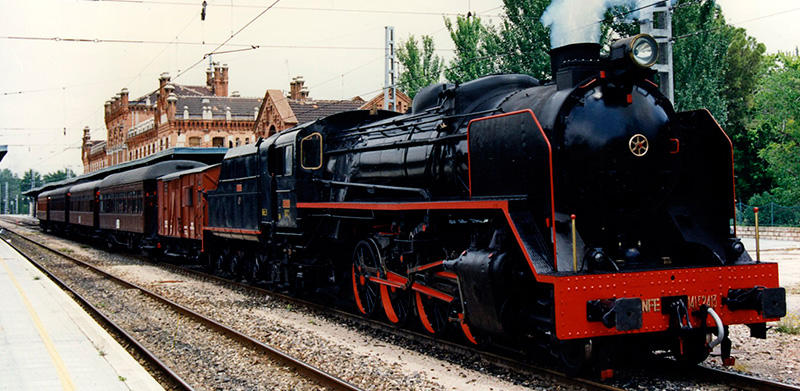 Locomotora de vapor 141F-2413