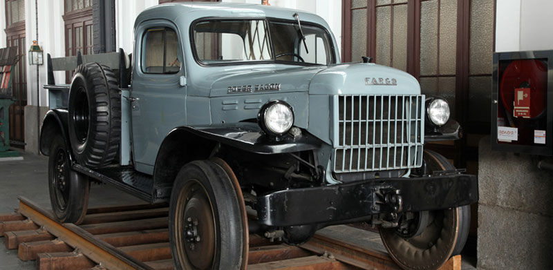 Fargo Power-Wagon WM300 (Dodge. Chrysler Corporation, Estados Unidos, 1957. Transformado Desquenne et Giral, Francia)